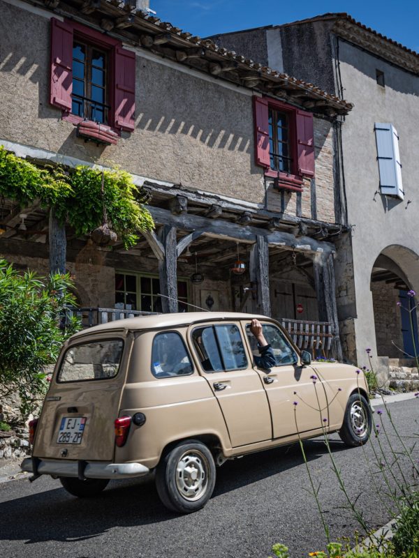Rue des Cornières à Roquecor